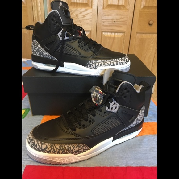 Jordan Other - Jordan Spizike BG Boys Shoes, Size 4,5, New